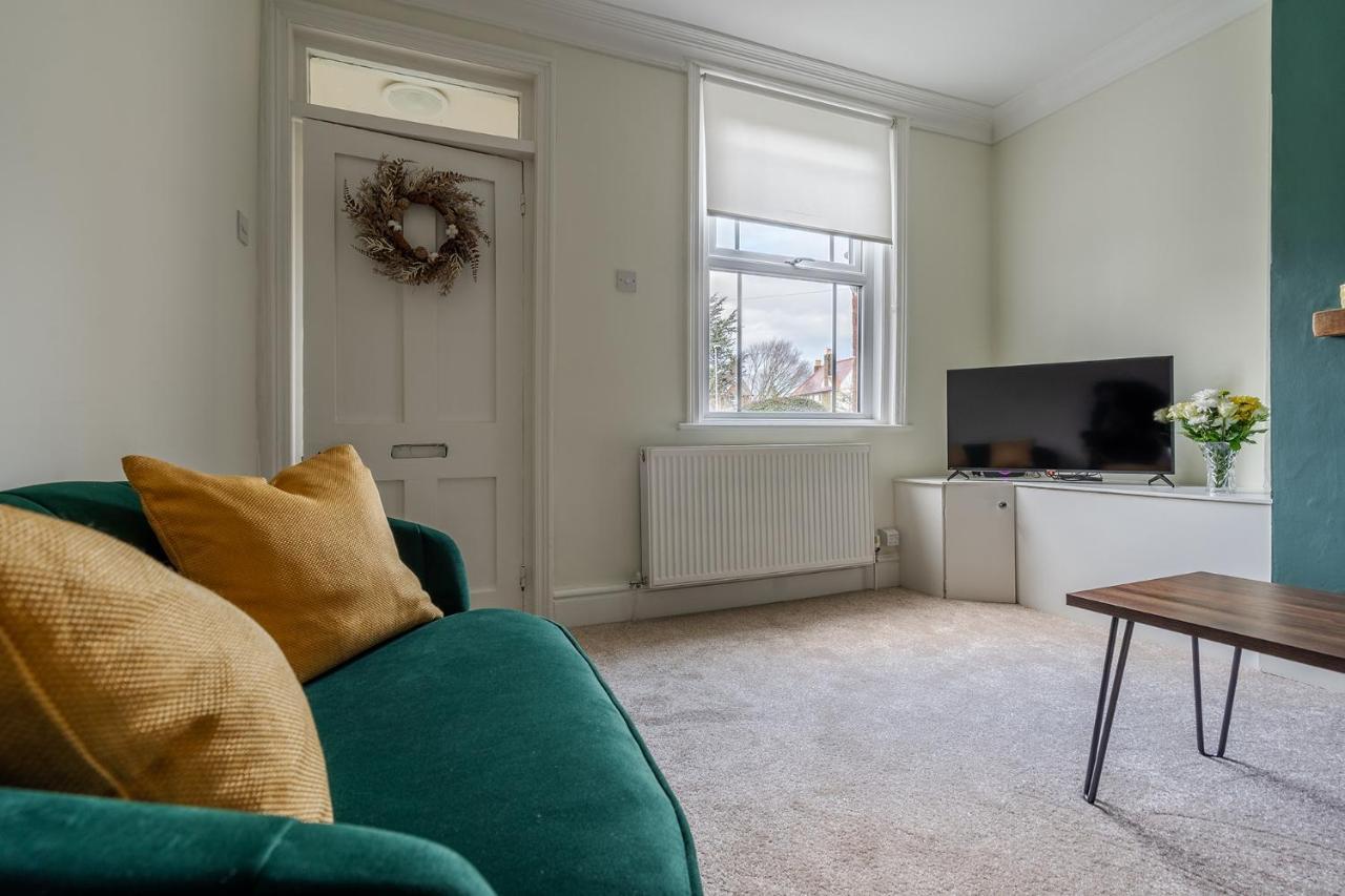 Wrea Cottage, 2 Bedrooms Wifi & Parking Near Ribby Hall Wrea Green Buitenkant foto