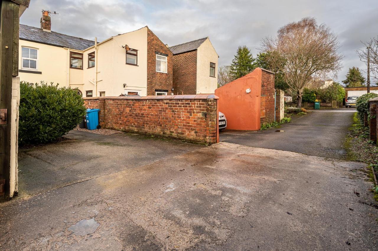 Wrea Cottage, 2 Bedrooms Wifi & Parking Near Ribby Hall Wrea Green Buitenkant foto