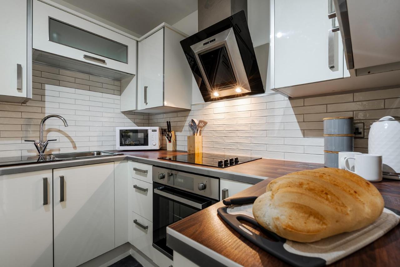 Wrea Cottage, 2 Bedrooms Wifi & Parking Near Ribby Hall Wrea Green Buitenkant foto